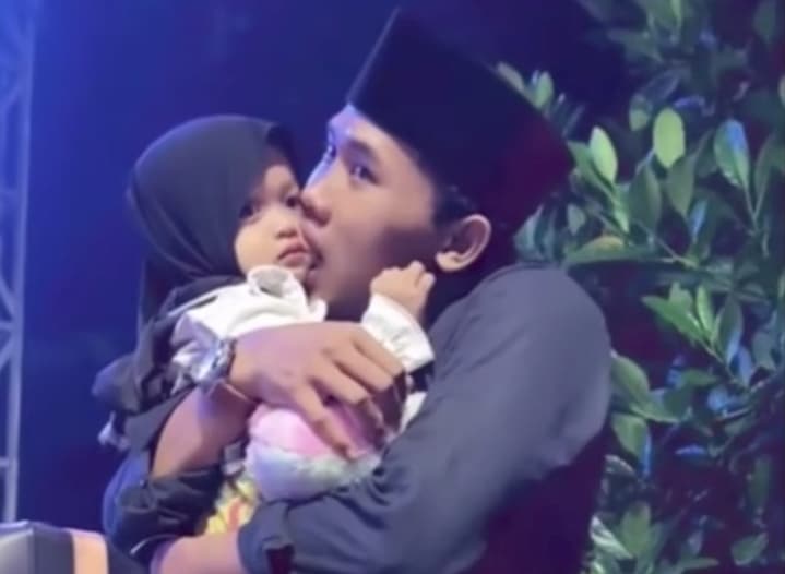 MUI Jatim Nilai Aksi Gus Elham Cium Anak Perempuan Haram dan Tak Wajar