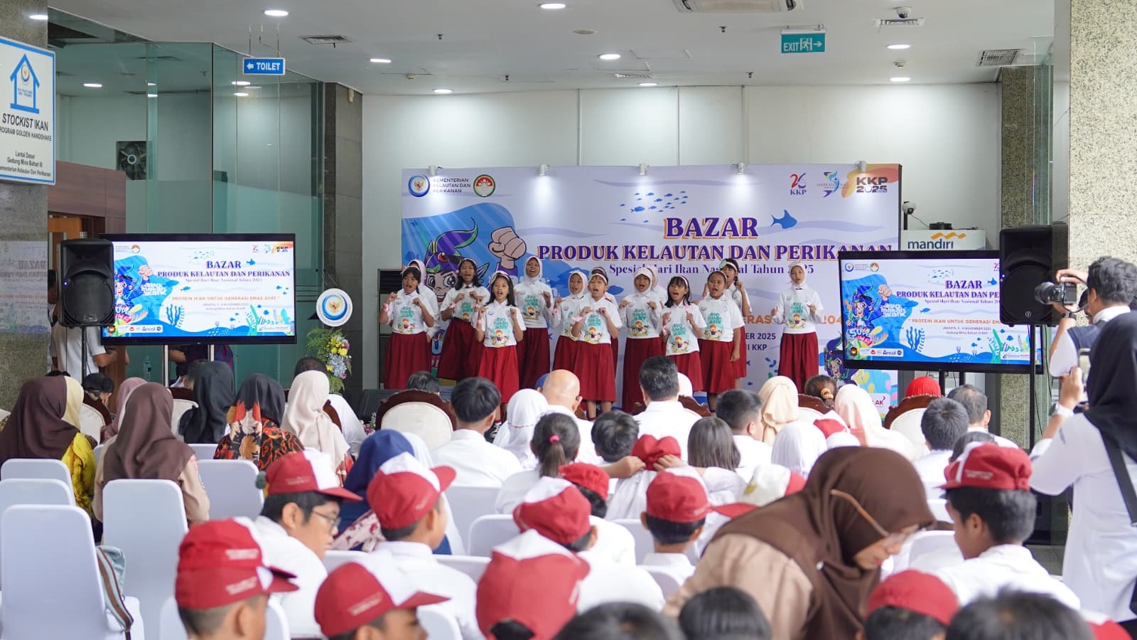 Sambut Harkannas, KKP Ajak Masyarakat Terapkan Gaya Hidup Sehat dengan Makan Ikan