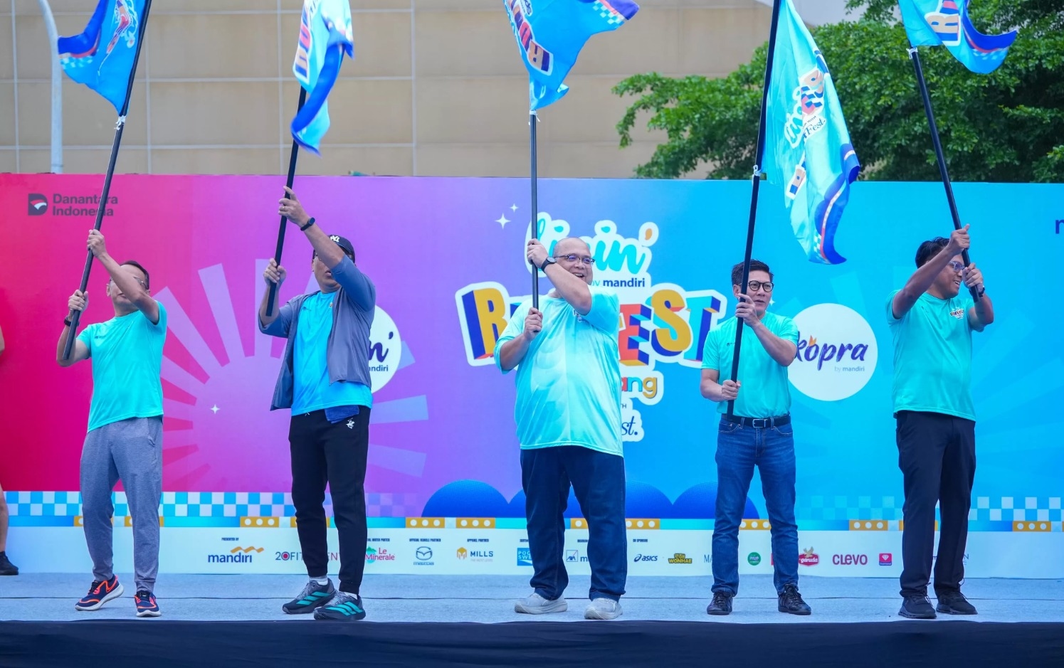 Livin’ Run Fest 2025 Palembang Sukses Digelar, Hadirkan Sinergi Lari, Musik, UMKM, dan Inovasi Digital Bank Mandiri