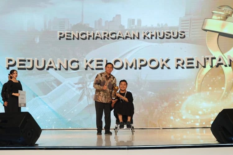 Ketua DPD RI: Penghargaan untuk Ibunda Bayu Satria Dorong Penguatan Gerakan Inklusi Nasional