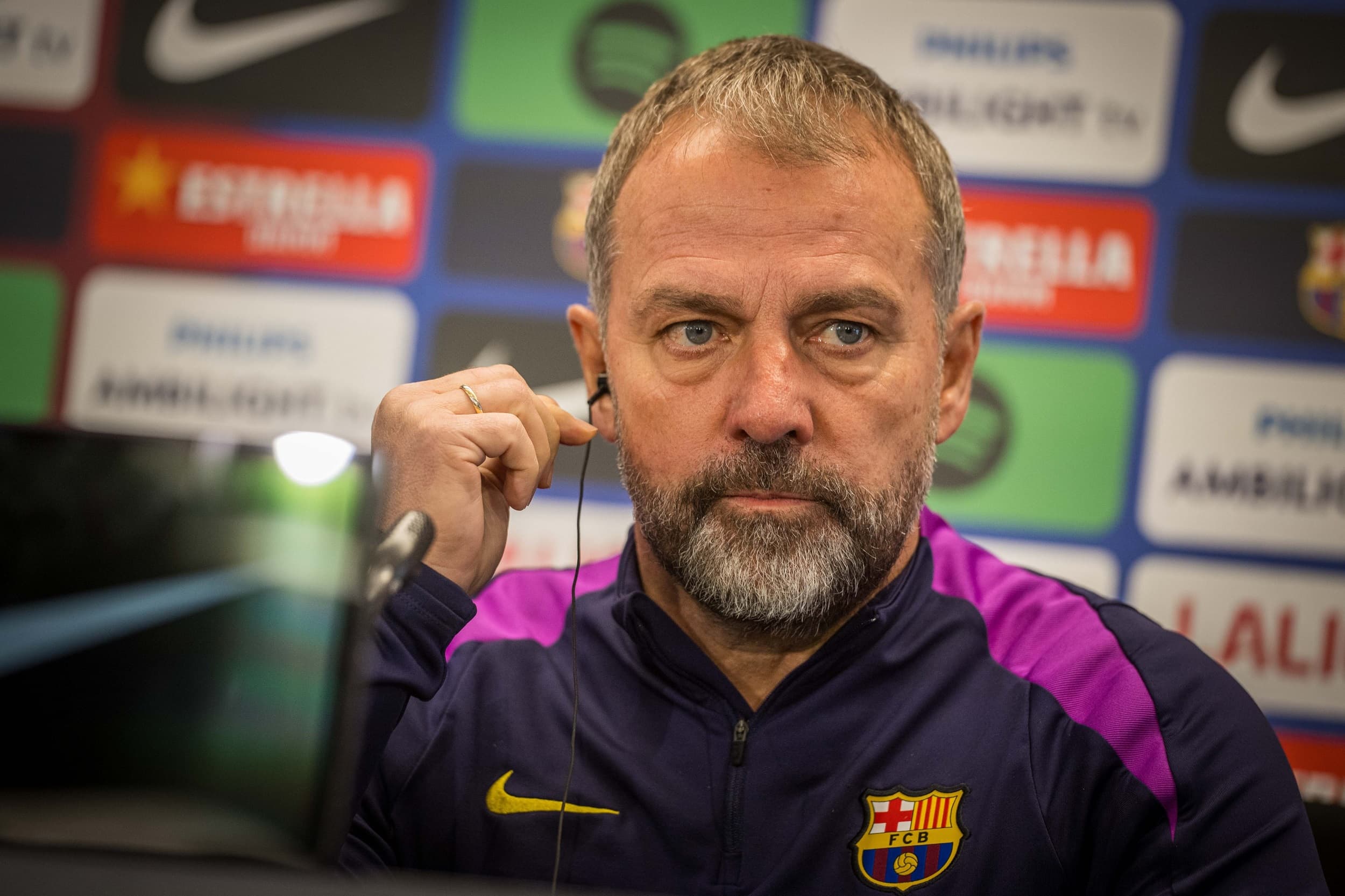 Barcelona vs Bilbao: Hansi Flick Isyaratkan Marcus Rashford Absen karena Demam, Raphinha Kembali