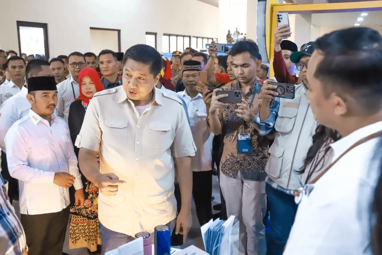 Huntap Penyintas Bencana Dikebut, Menteri Ara: Rakyat Tak Boleh Menunggu Lama