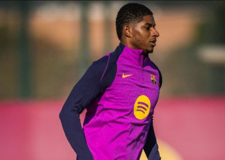 Chelsea vs Barcelona: Hansi Flick Buka Peluang Marcus Rashford Starter Malam Ini