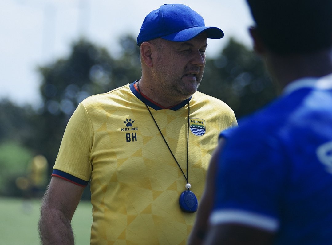 Lion City vs Persib: Meski Satu Angka Cukup, Bojan Hodak Tetap Kejar Menang di Singapura