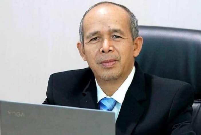 Refleksi Hari Guru: Menjawab Tantangan Krisis Karakter Siswa di Tengah Rapuhnya Ketahanan Keluarga di Era Digital