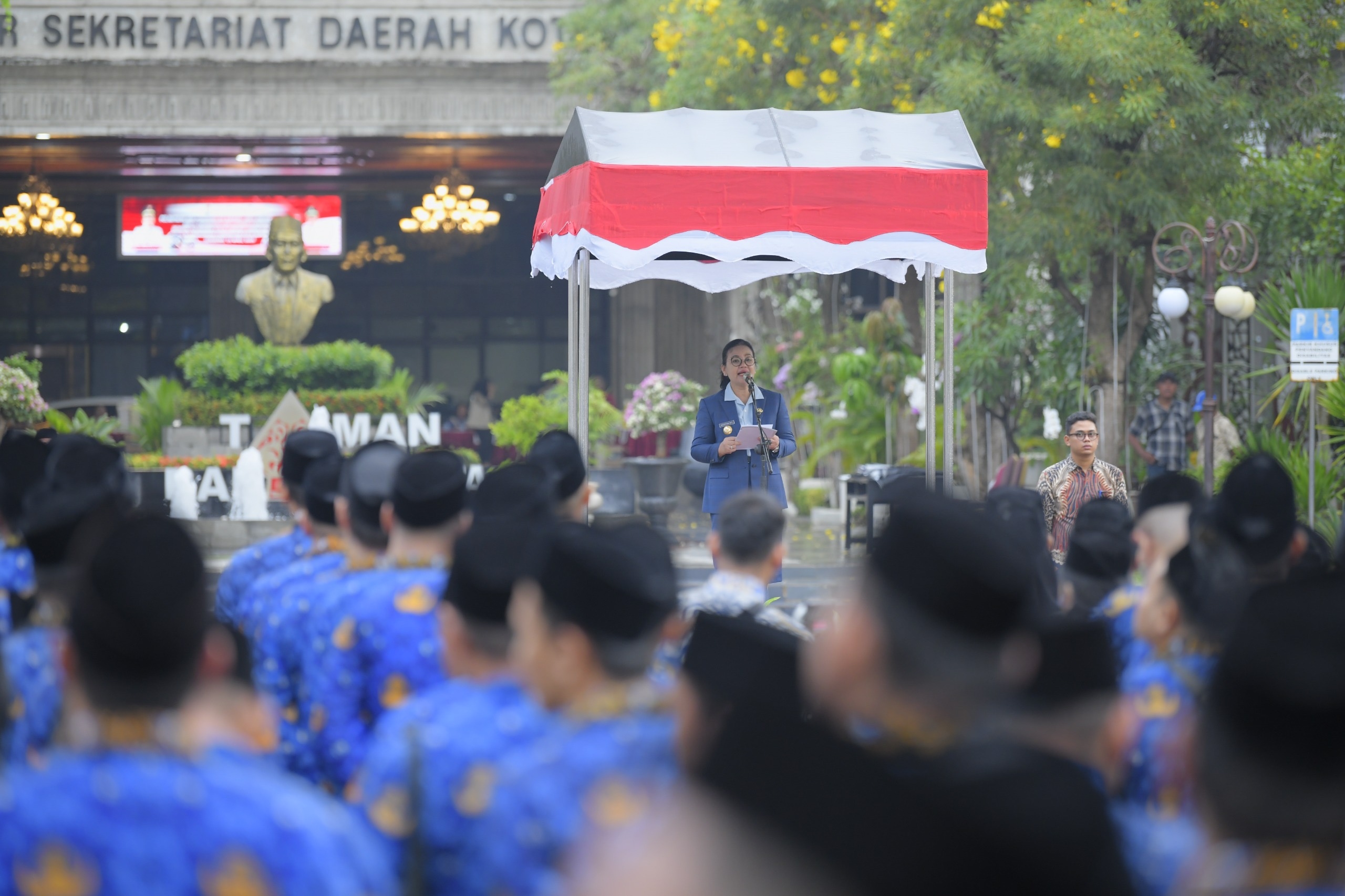 Wali Kota Semarang Galang Kekuatan ASN Bantu Pekerja Rentan