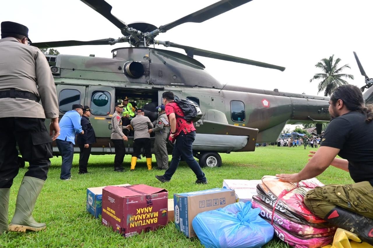 Pemerintah Kerahkan 11 Helikopter untuk Percepatan Penanganan Bencana di Sumatera
