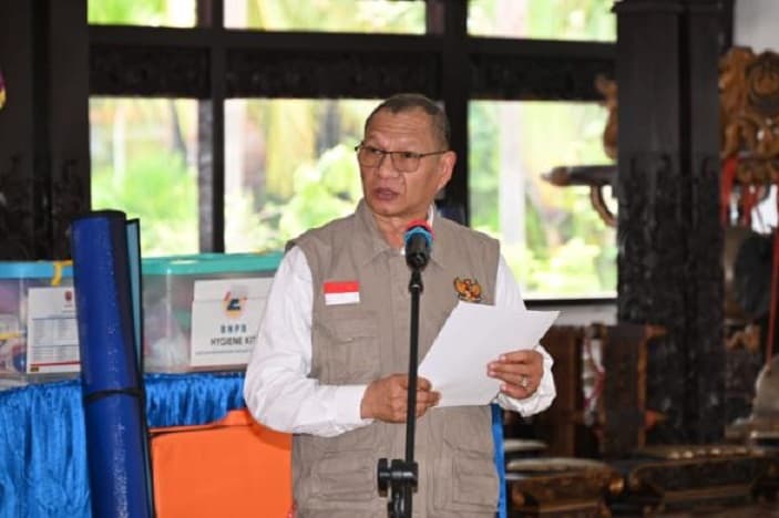 Masyarakat Tidak Sendirian, DPR RI Terus Dampingi Korban Banjir di Tiga Provinsi