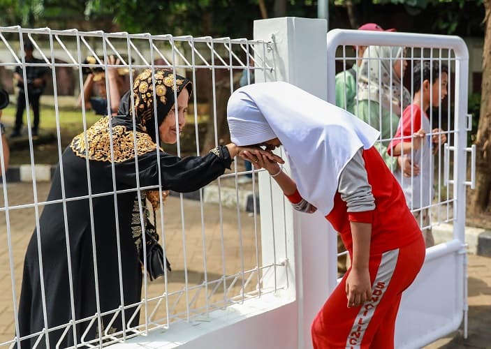 Orang Tua Wajib Tahu, Ini Cara Efektif Mengajarkan Anak Meminta Maaf dengan Tulus Sejak Dini