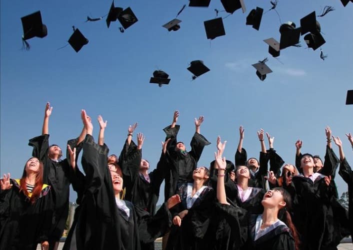 SMA Swasta Terbaik di Jakarta 2025: Rekomendasi Sekolah Unggulan Berdasarkan Nilai UTBK dan Biaya Terbaru