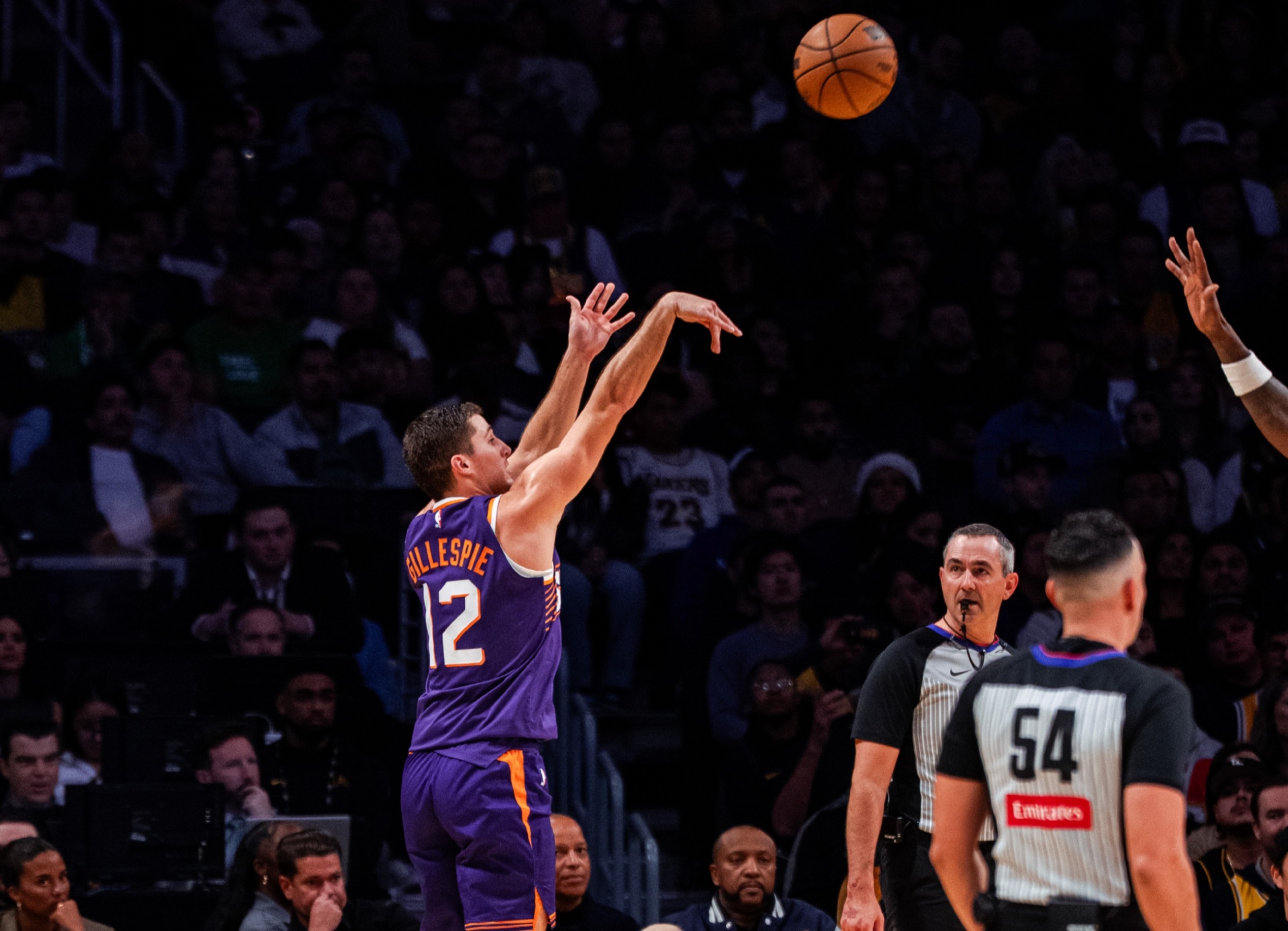 NBA Hari Ini: Phoenix Suns Hentikan Tren Positif Lakers, Mavericks Kejutkan Nuggets