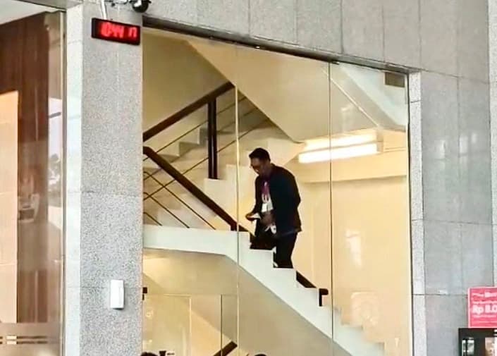 Tidak Hanya Ridwan Kamil, KPK Juga Periksa Mantan Pimpinan Divisi Keuangan Bank BJB