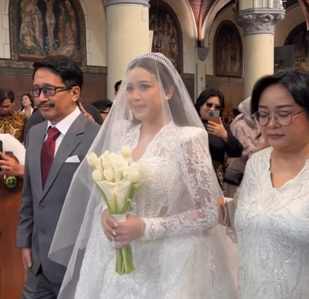 Brisia Jodie Tampil Anggun di Hari Pernikahan, Inspirasi ala Kate Middleton