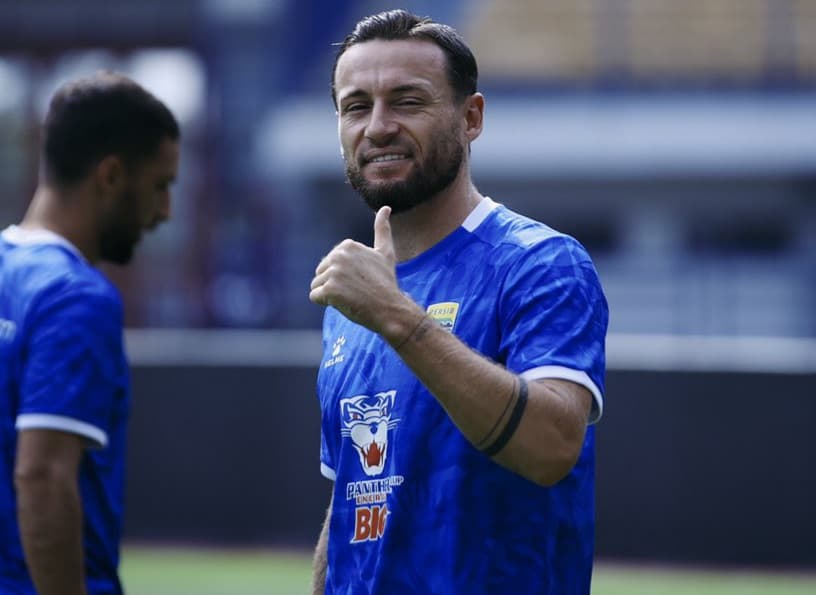 Persib vs Bhayangkara: Marc Klok Diragukan Tampil, Bojan Hodak Siapkan Opsi Rotasi