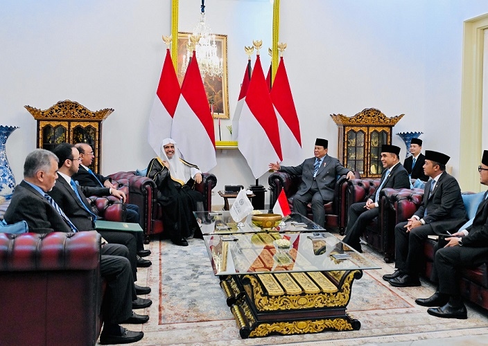 Presiden Prabowo Terima Sekjen Liga Muslim Dunia, Teguhkan Peran Indonesia dalam Perdamaian Global dan Layanan Haji