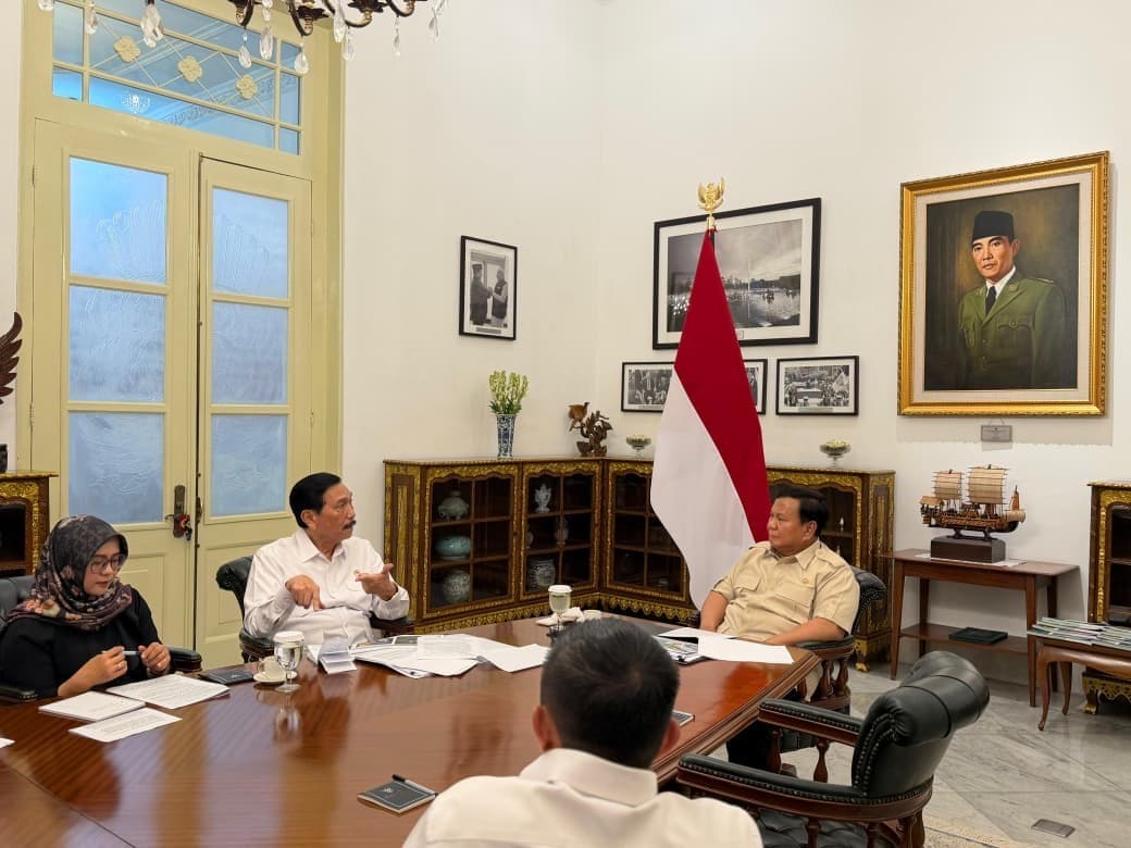 Prabowo Terima Luhut di Istana Sehari Sebelum Bertemu Ketua MPR Tiongkok, Ini yang Dibahas