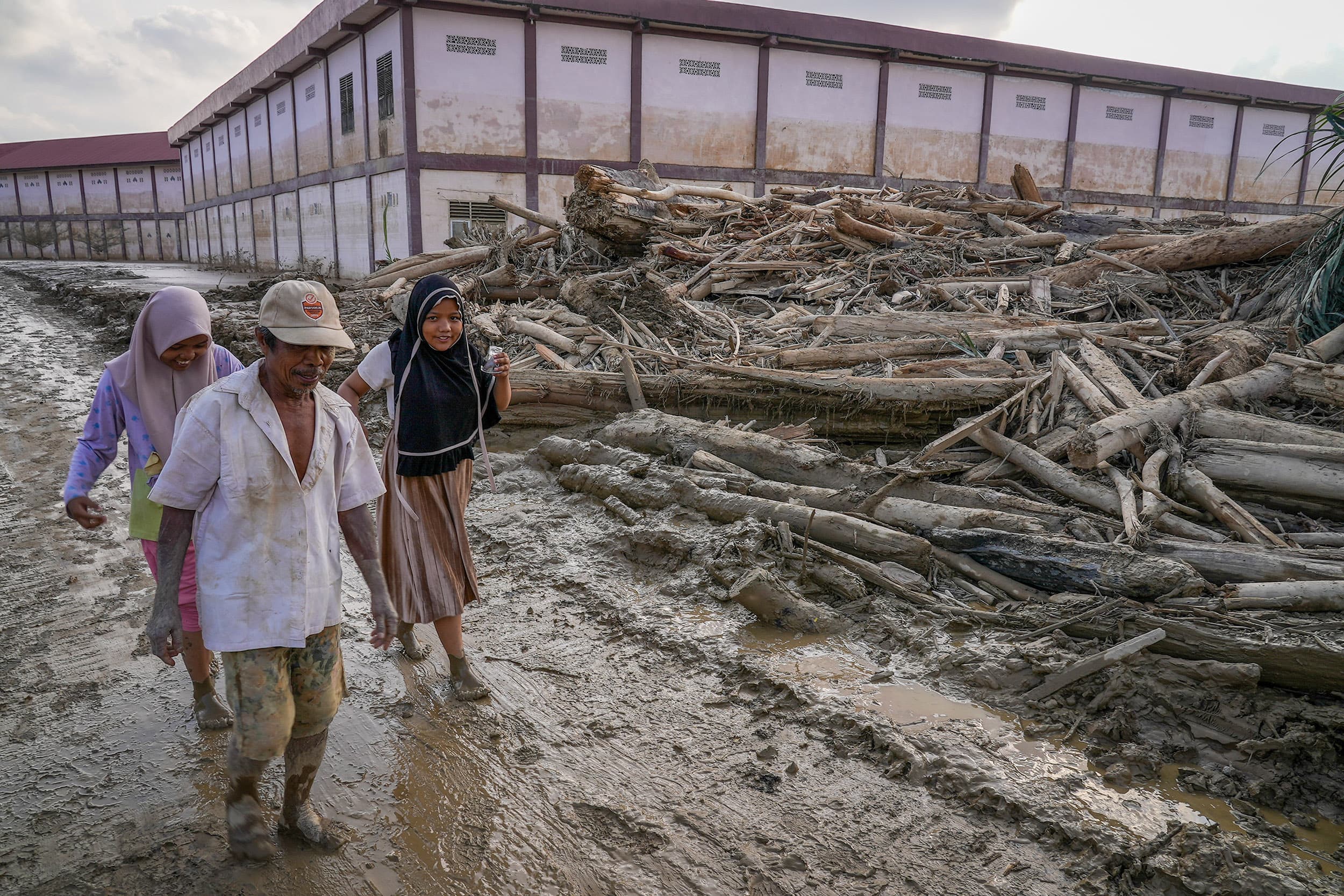 Eks Penyidik KPK Sebut Korupsi Lingkungan adalah Kejahatan Lintas Generasi