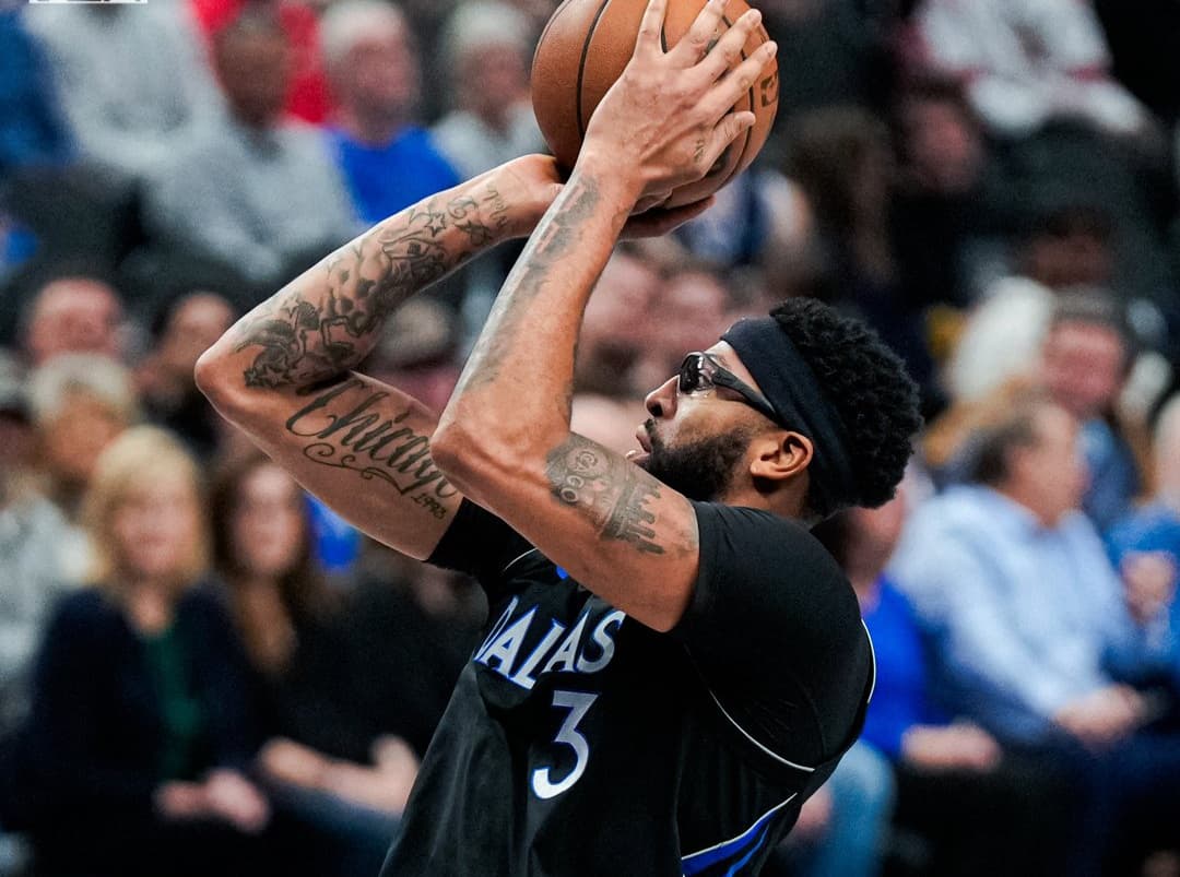 NBA Hari Ini: Anthony Davis Bangkit Bantu Mavericks Redam Rockets, Piston Putus Tren Kemenangan Bucks