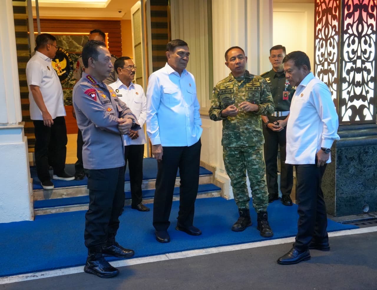 Menko Polkam Perkuat Koordinasi dengan TNI-Polri dan BIN untuk Penanganan Bencana Sumatera