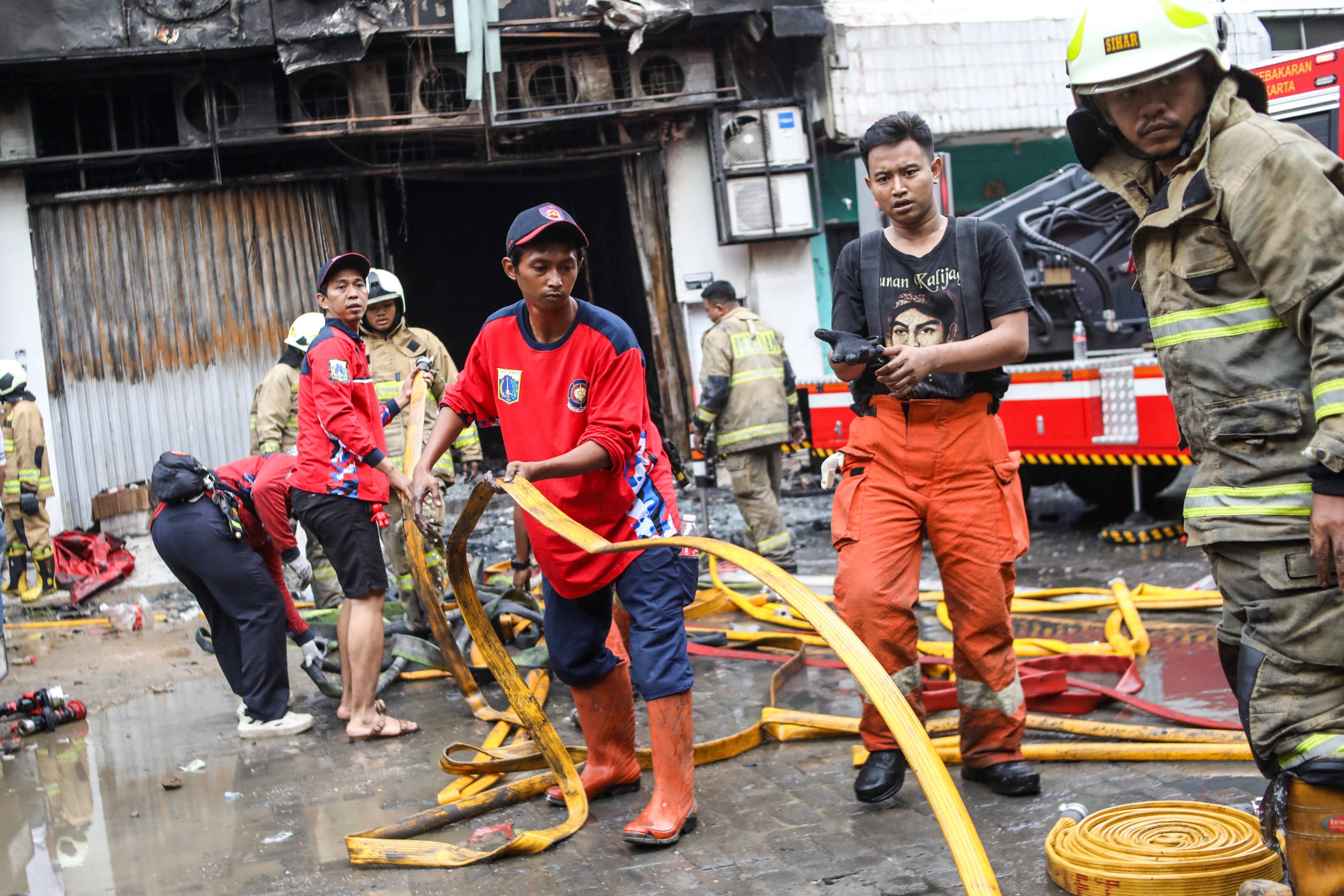 Usai Kebakaran Kantor Terra Drone, Evaluasi Bangunan Berisiko Tinggi Diperketat