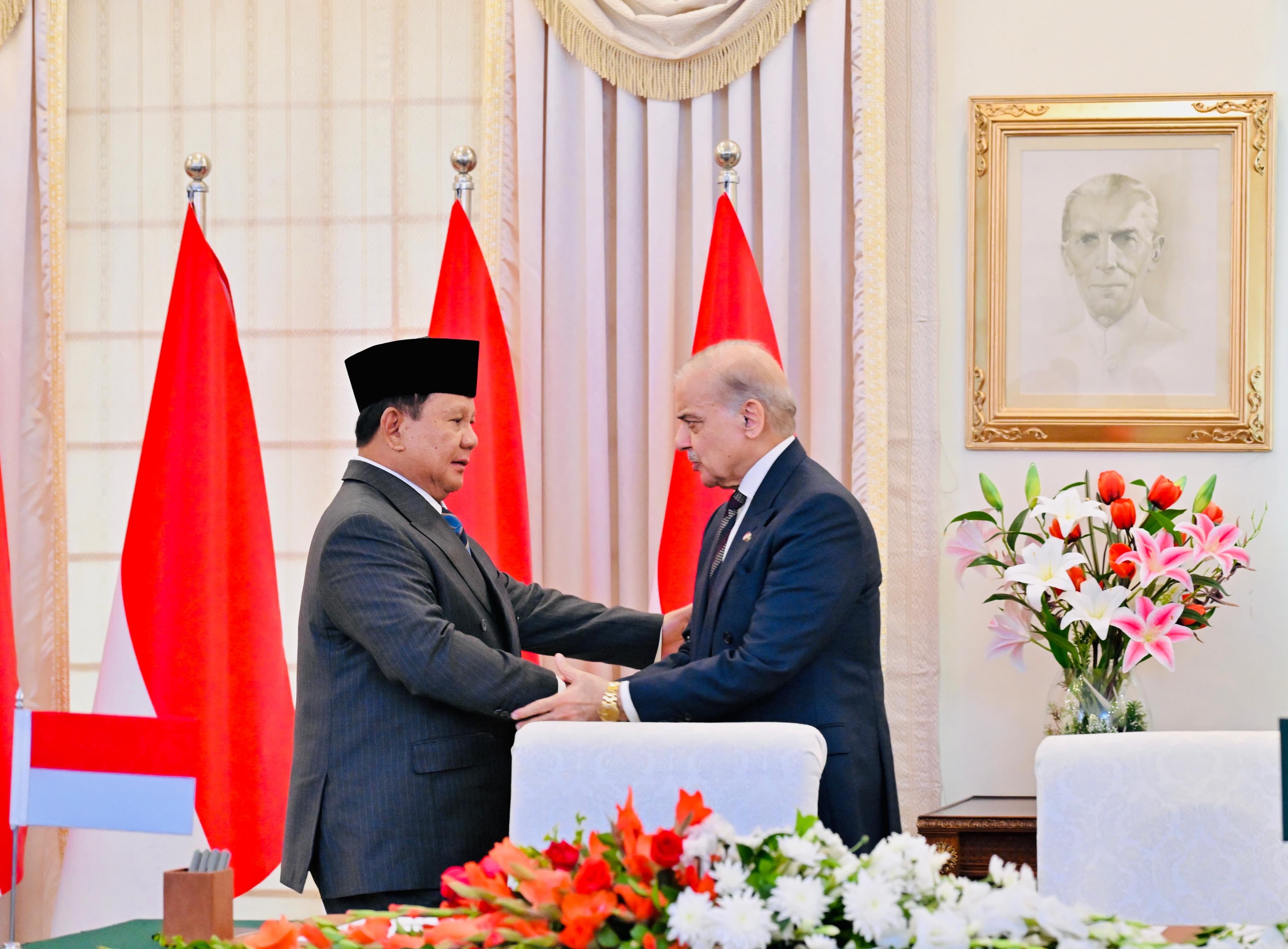 Pesan Persahabatan PM Shehbaz ke Prabowo: Pakistan Adalah Rumah Kedua Anda