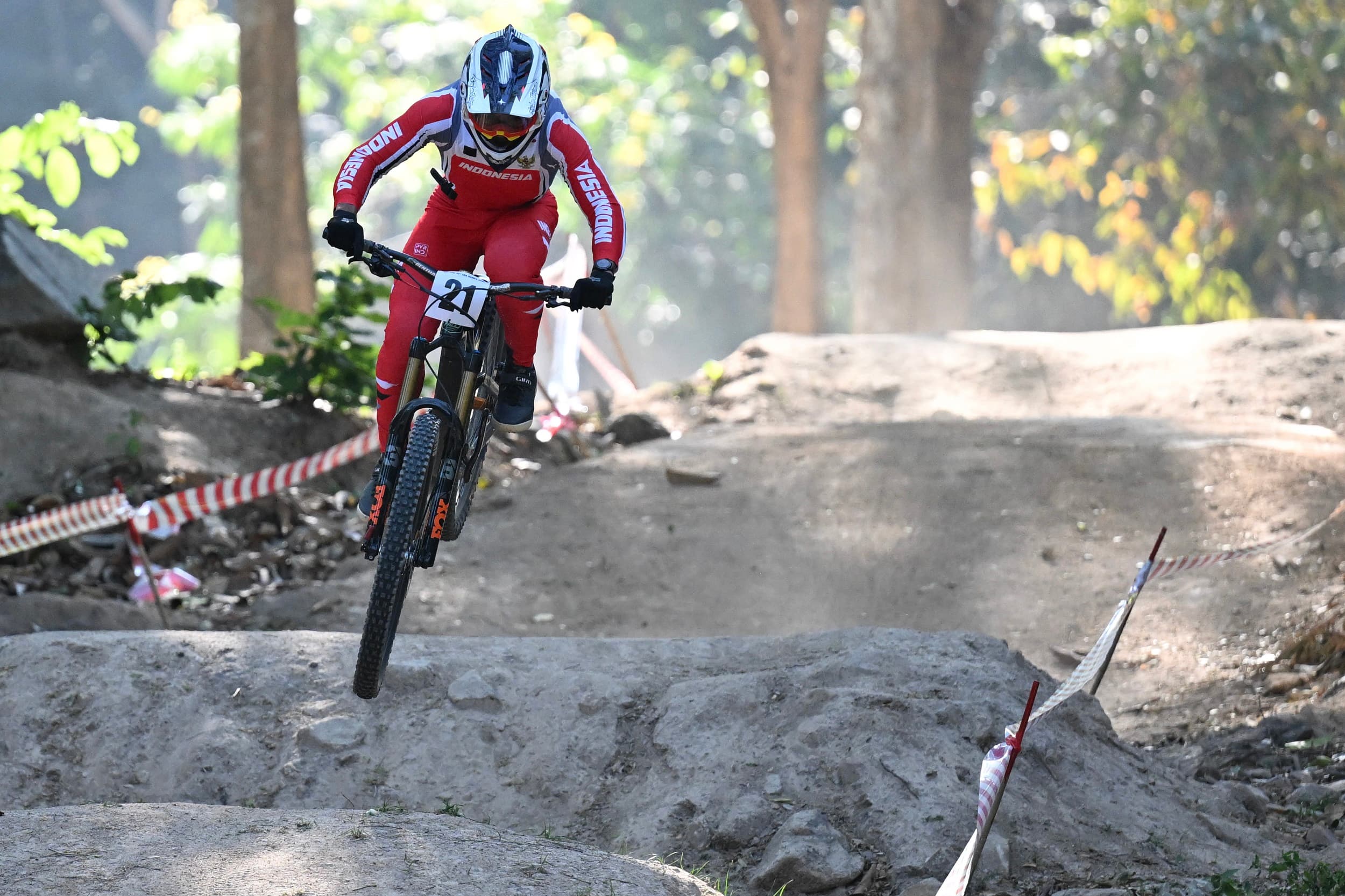 SEA Games: MTB dan Road Cycling Bersinar, Balap Sepeda Indonesia Tembus 3 Emas
