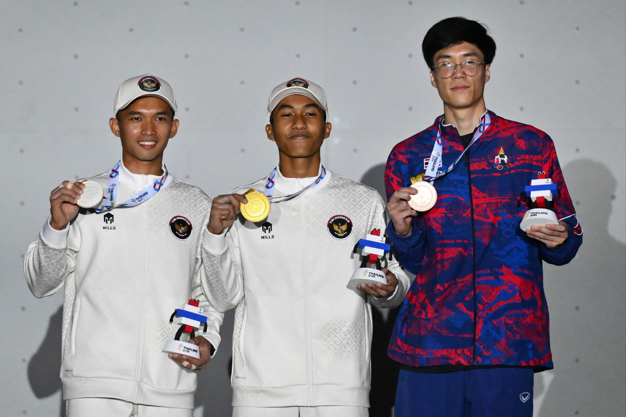 SEA Games: Tim Panjat Tebing Indonesia Borong Emas Nomor Speed, Total Sudah Koleksi 8 Medali