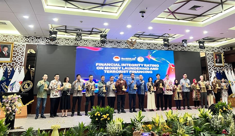 Ajaib Jadi Aplikasi Investasi Kripto Berintegritas Terbaik 2025 dari PPATK, Jadi PAKD Paling Berintegritas di Indonesia