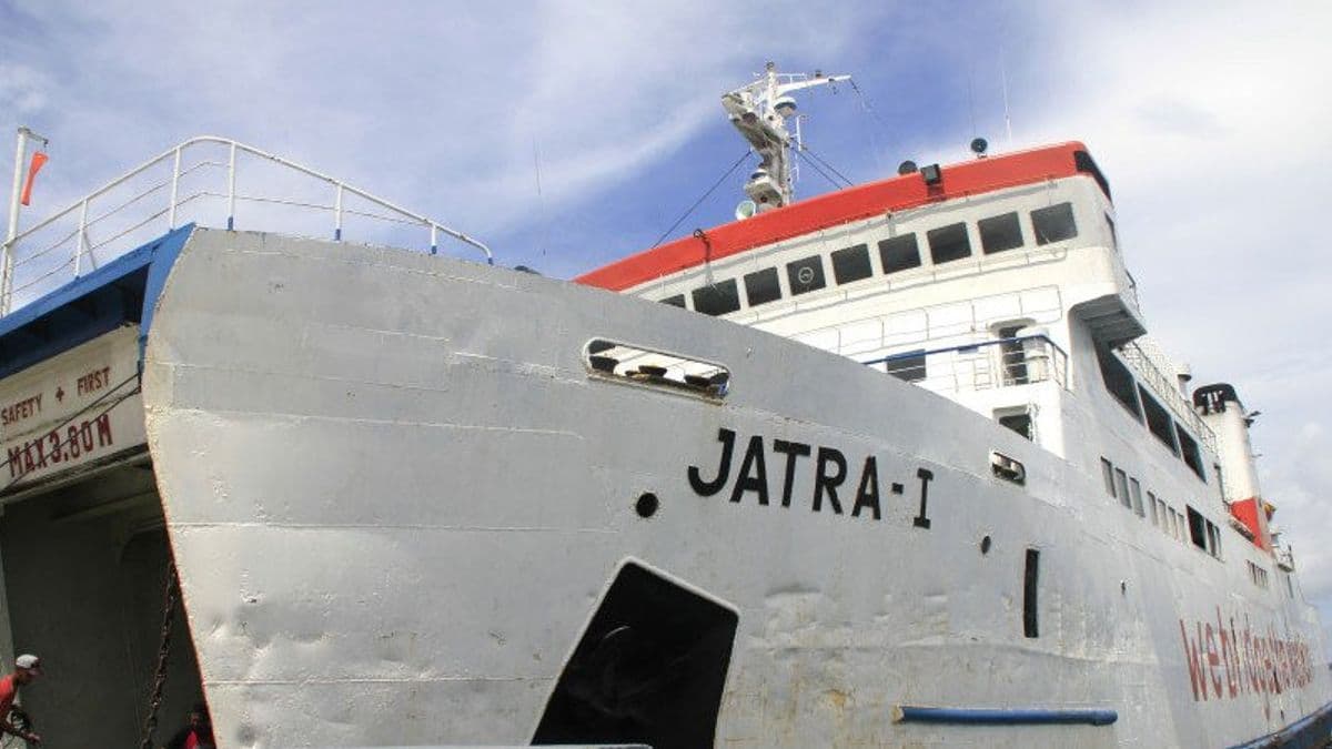 Misi Kemanusiaan ASDP Berlanjut, KMP Jatra I Layani Distribusi Bantuan