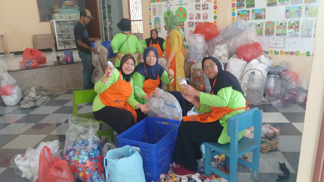 Program CSR PGN Harum Berseri Berdayakan Lansia Tetap Aktif dan Produktif Secara Ekonomi