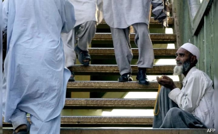 Saudi Deportasi Puluhan Ribu Warga Pakistan, Terbukti Mengemis Berkedok Jamaah Umrah