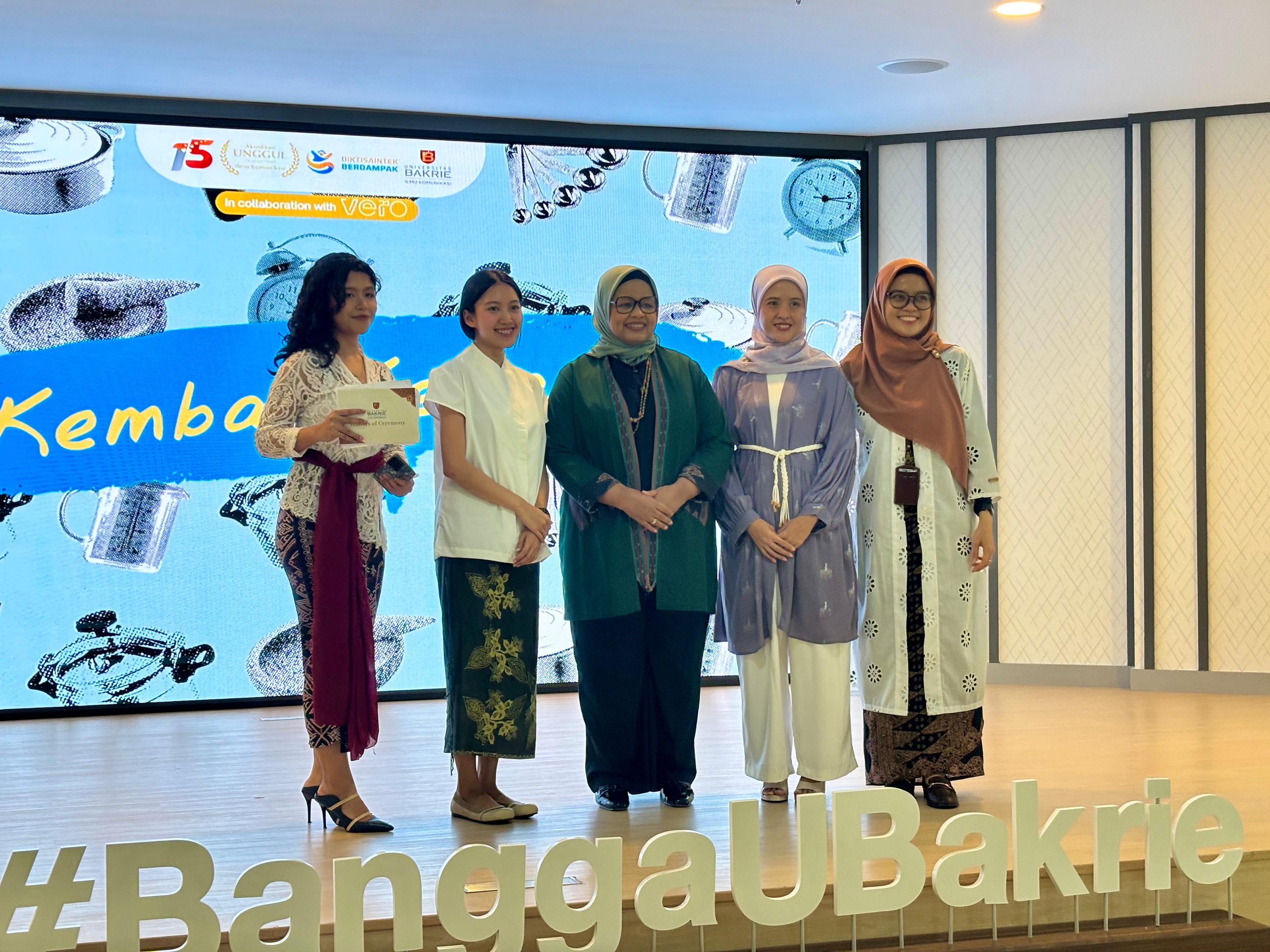 Mahasiswa Ilmu Komunikasi Universitas Bakrie Angkat Isu Budaya Lewat Kampanye #KembaliKeDapur