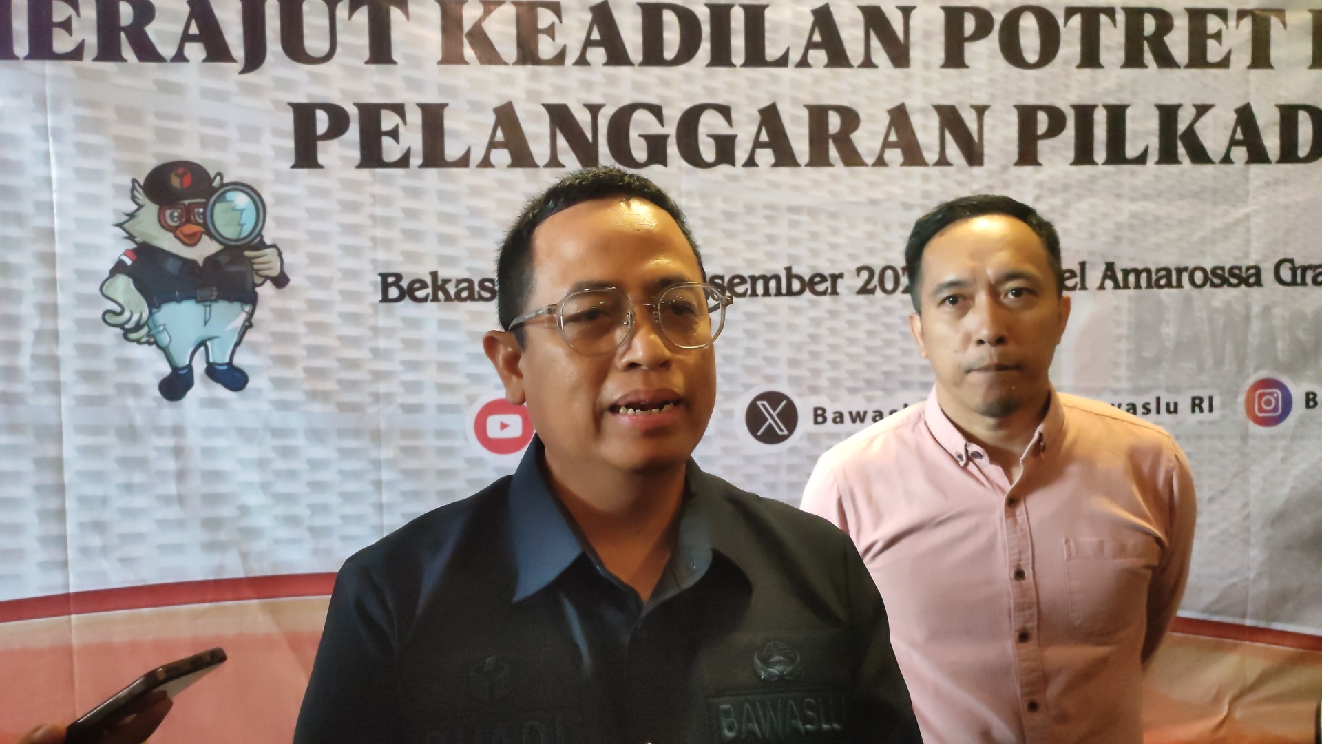 Bedah Buku Merajut Keadilan, Potret Penanganan Pelanggaran Pilkada 2024
