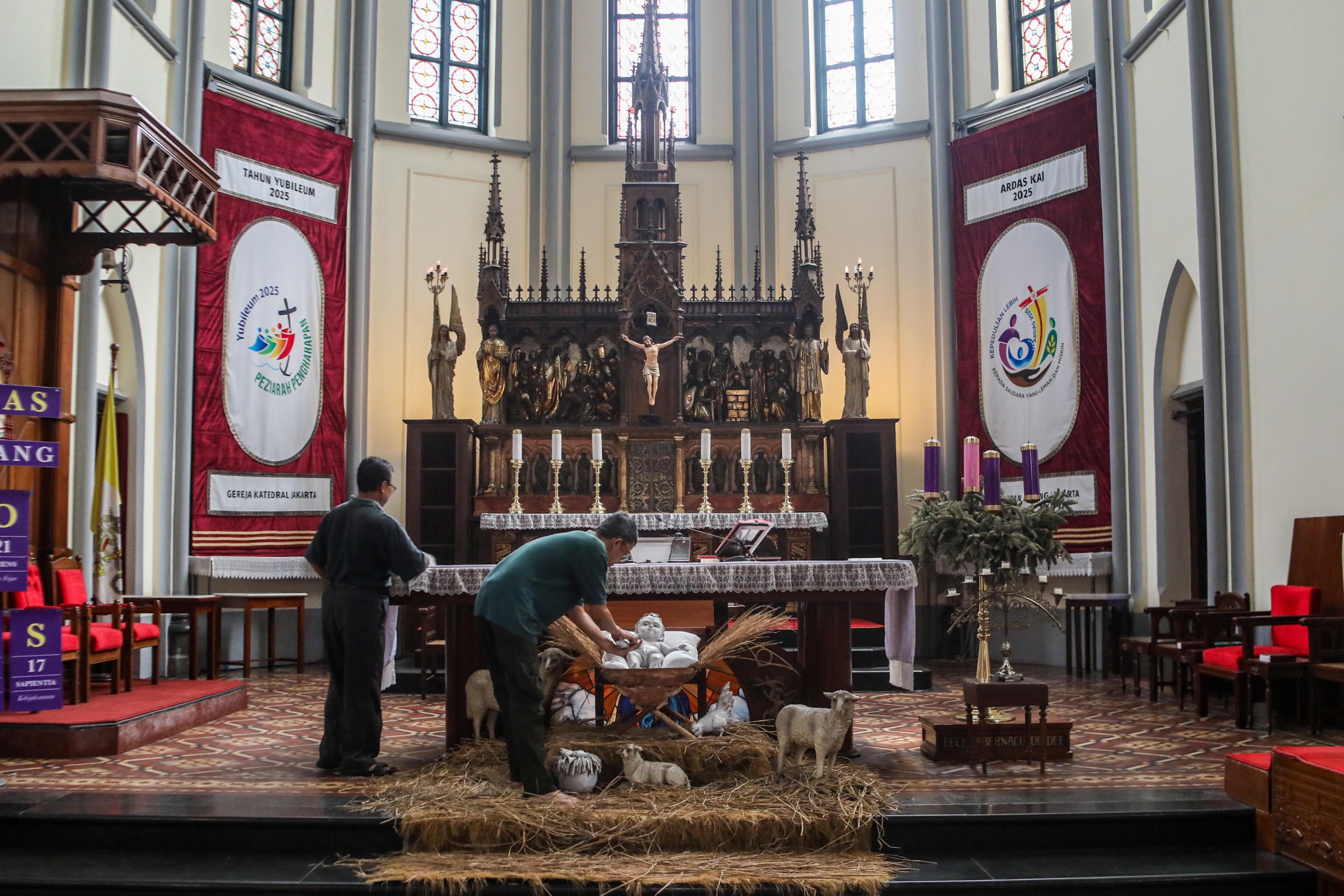 Natal 2025, PLN Siagakan Listrik Berlapis di Gereja Seluruh Indonesia