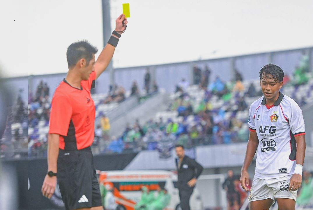Wasit Jepang Yudai Yamamoto Sebut Atmosfer Bikin Kompetisi Indonesia Lebih Emosional