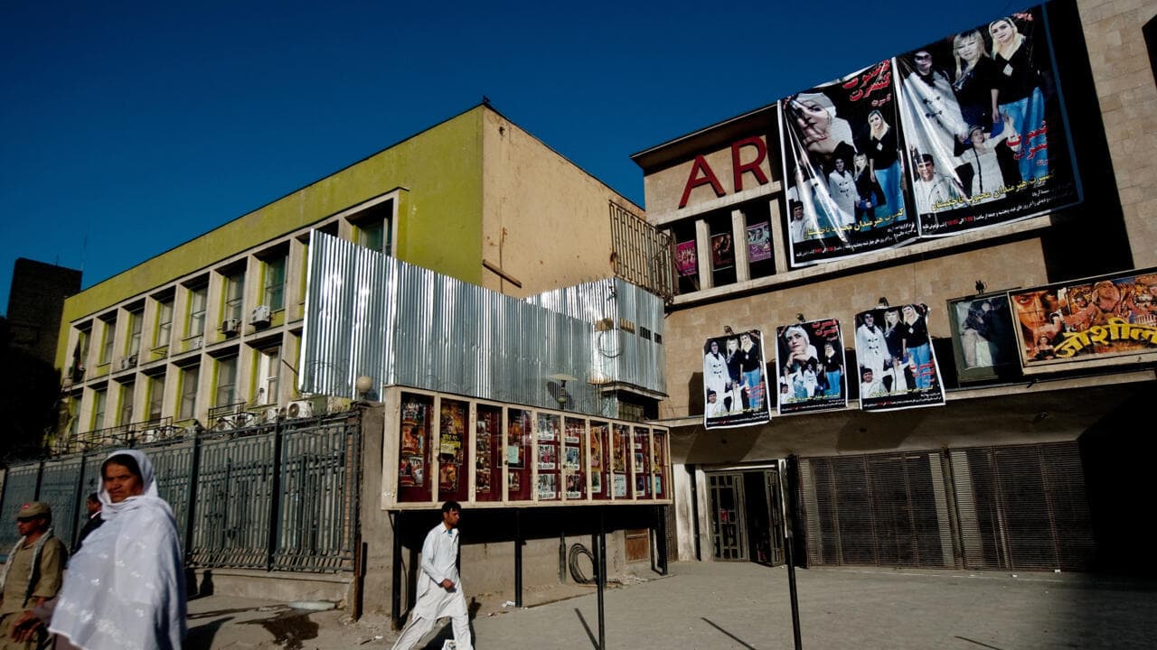 Bioskop Kuno di Kabul Akhirnya Dihancurkan Oleh Buldoser Taliban