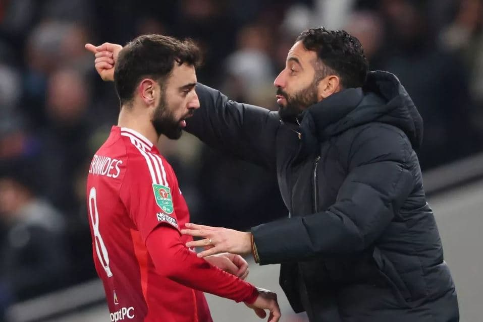MU vs Newcastle: Bruno Fernandes Absen, Ruben Amorim Tantang Pemain Lain Ambil Peran