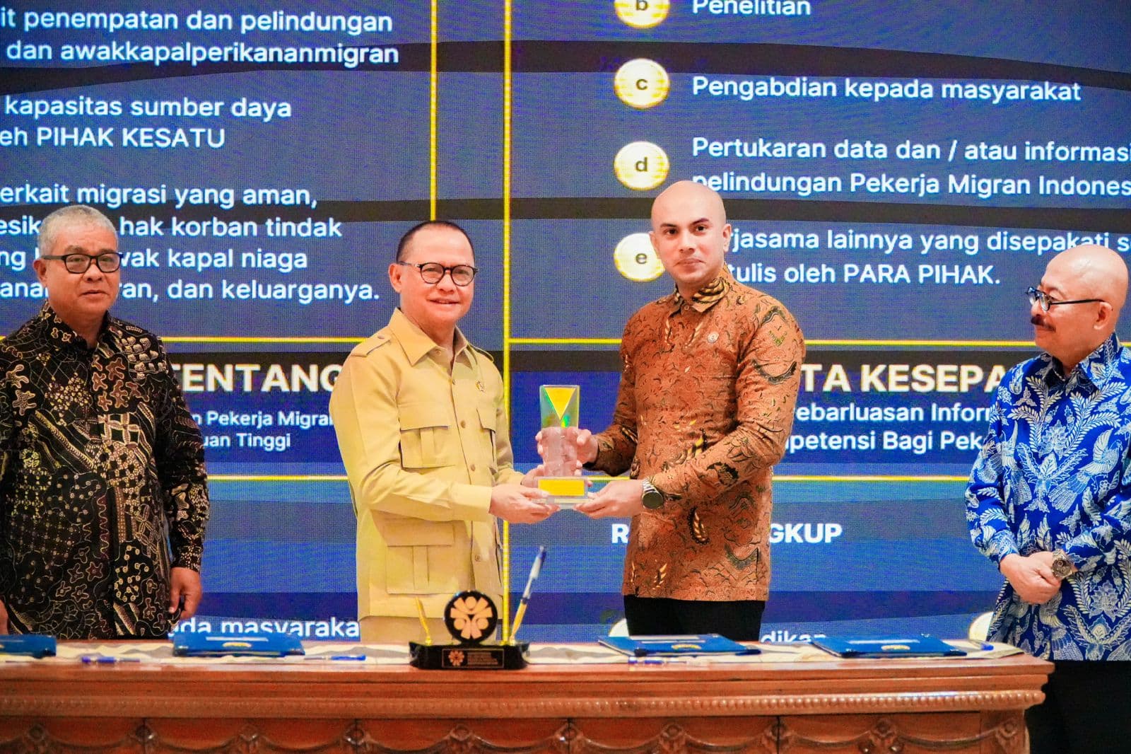 Dorong SDM Berdaya Saing Global, UTB Tingkatkan Program Kolaborasi dengan KP2MI