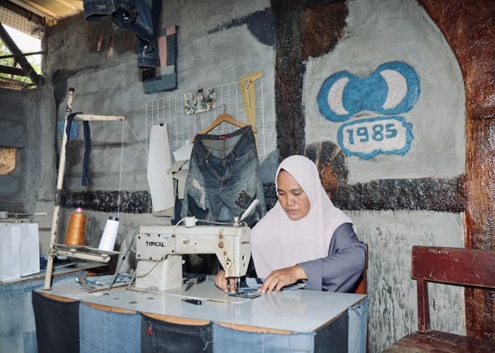 Melayani dengan Hati, ESG PNM Tumbuh Bersama Para Ibu Pelaku Usaha Lokal