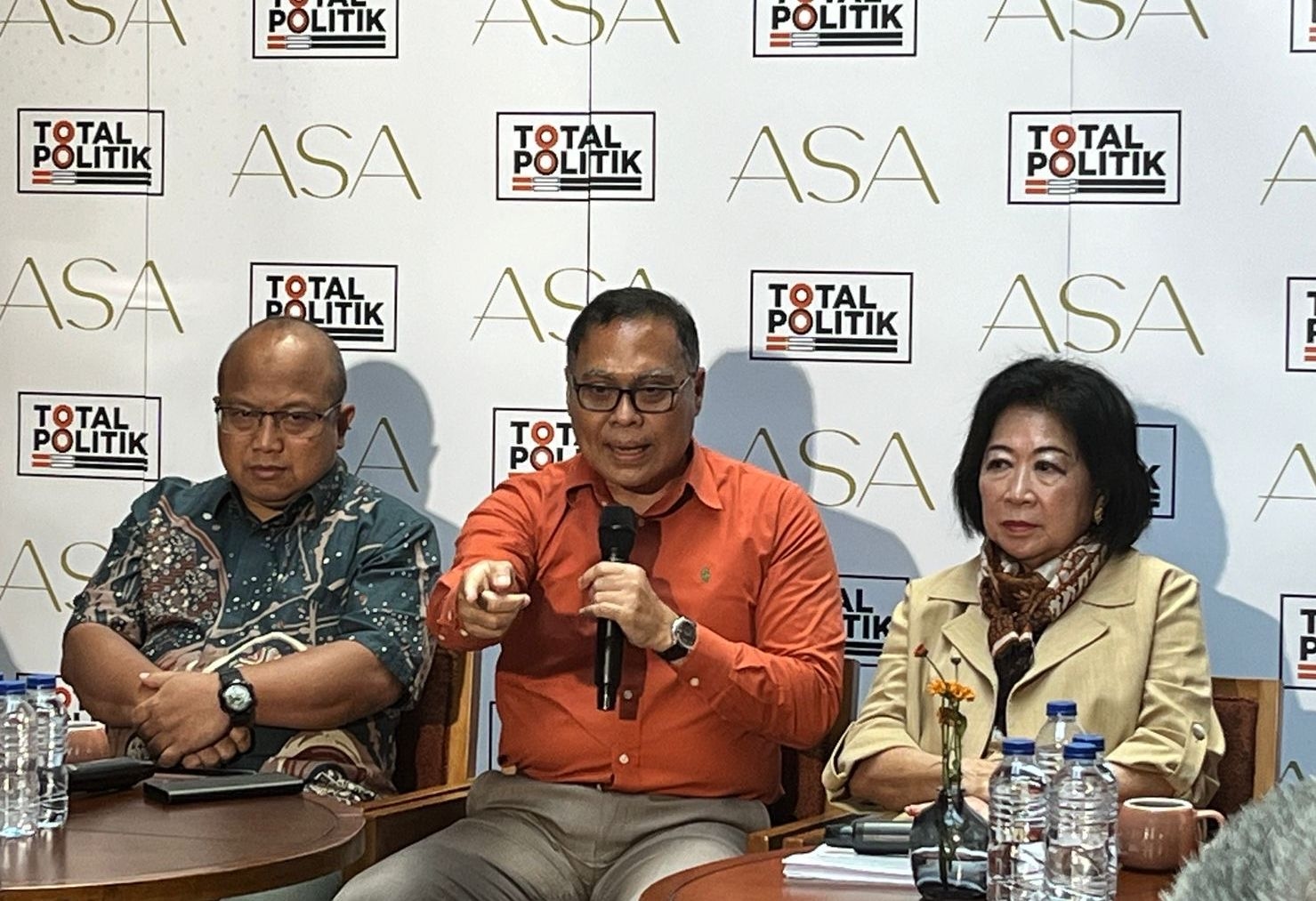 Prabowonomics Utamakan Kepentingan Nasional, Industri Rokok dan Sawit Dinilai Masih Dijegal Asing