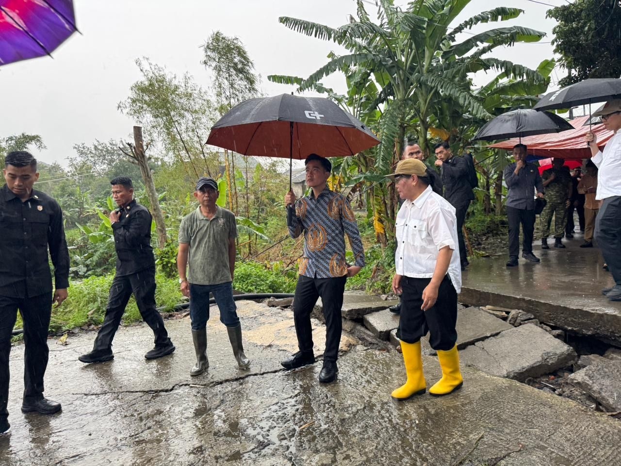 Tanah Bergerak di Semarang, Gibran: Keselamatan Masyarakat Nomor Satu