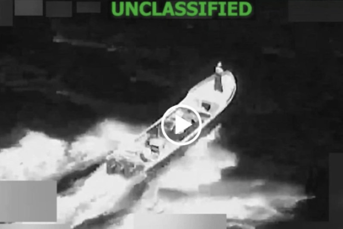 Militer AS Hantam Kapal Diduga Penyelundup Narkoba di Pasifik Timur, 2 Tewas