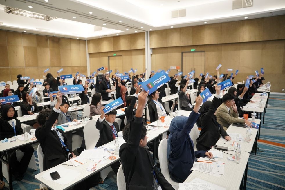 AYIMUN Kelapa Gading Chapter Satukan Ratusan Calon Pemimpin Muda Indonesia