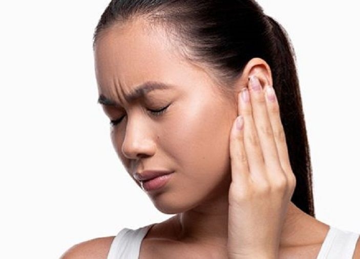 Apakah Memakai Obat Tetes Telinga dapat Membatalkan Puasa?