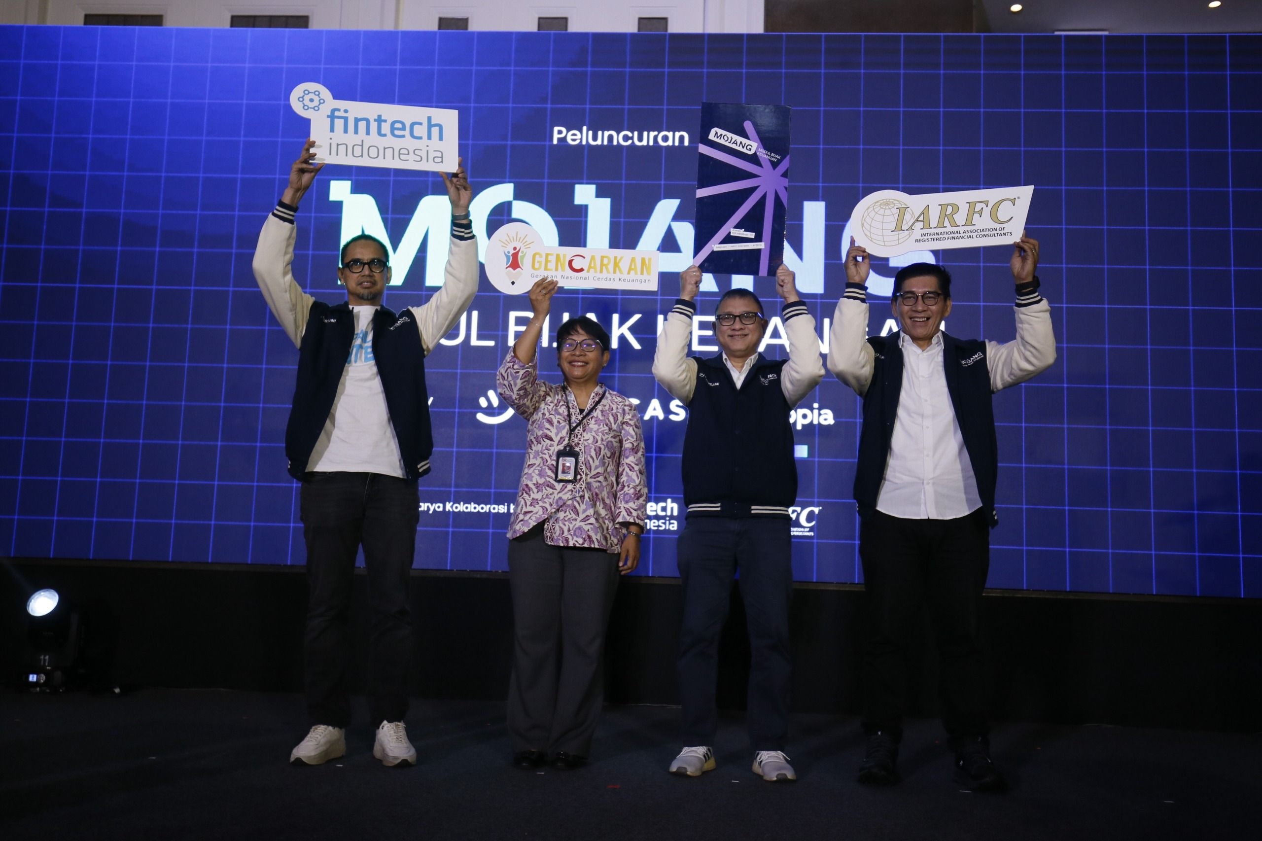 Berkenalan dengan Mojang, Panduan untuk Kelola Uang dan Utang di Era Keuangan Digital dari Easycash, AFTECH, dan IARFC