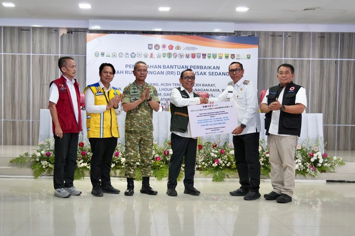 Warga Terdampak Banjir dan Longsor di Tapanuli Utara Terima Bantuan Perbaikan Rumah, Pemerintah Pastikan Pemulihan Pascabencana Berjalan Cepat