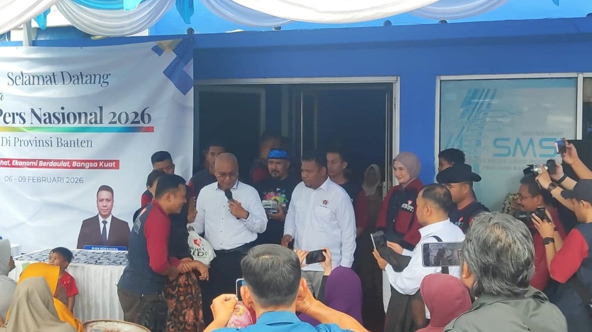 PWI Pusat Bersama Artha Graha Peduli Gelar Baksos HPN 2026 di Banten, Salurkan 3.000 Paket Sembako