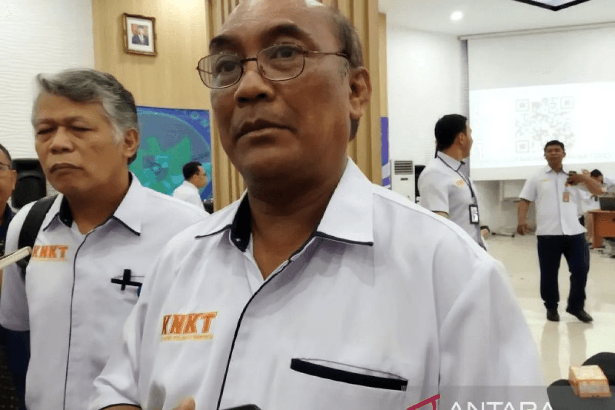 Pesawat ATR 400 Diduga Hantam Lereng Gunung Bulusaraung, KNKT Fokus Cari Black Box