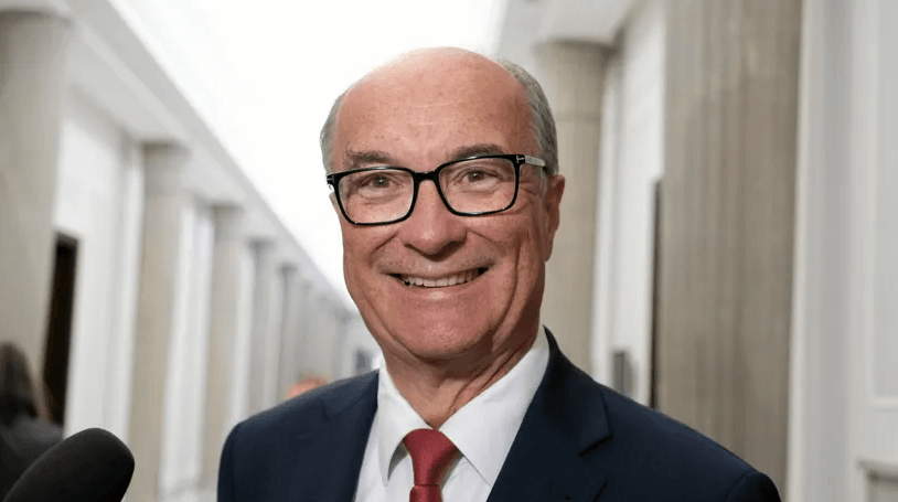 Ketua Partai Kiri Koalisi Polandia Picu Polemik Usai Kritik Keras Donald Trump