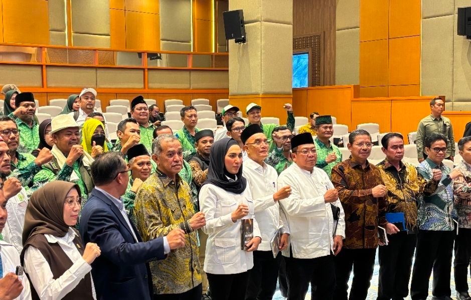 Audiensi dengan DPR, Perkumpulan Guru Madrasah Minta Keadilan untuk Jadi PPPK